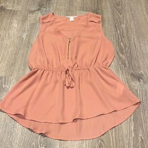 Light pink zip up front tie tank top